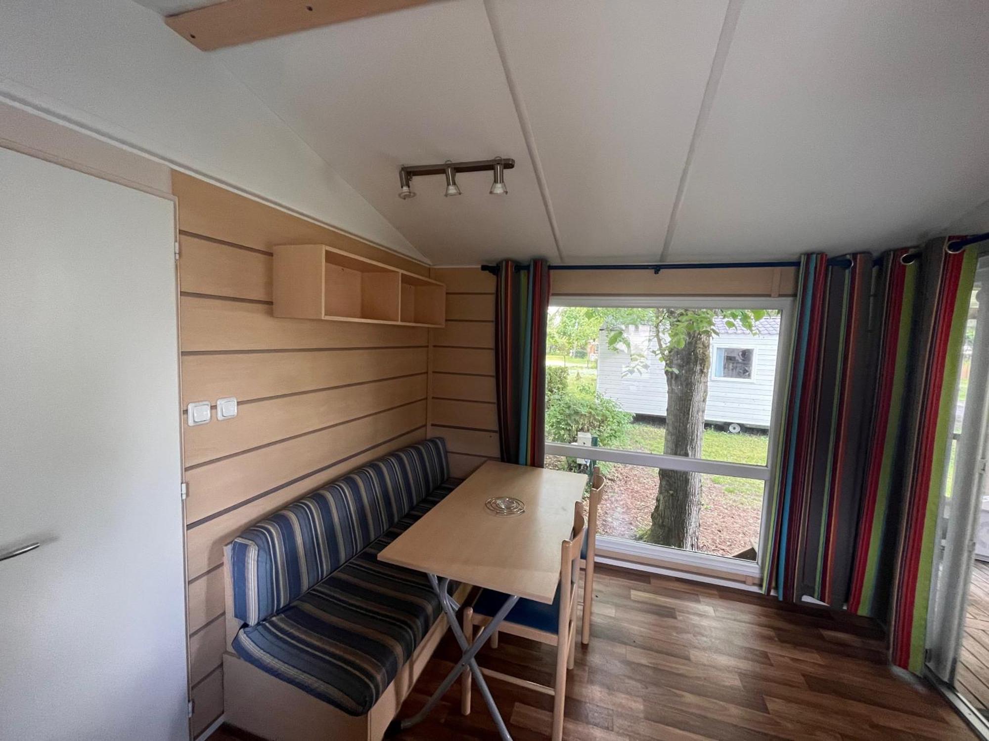 Le Gewurz - Bungalow Climatise Avec Tv Pour 5 Boofzheim Luaran gambar